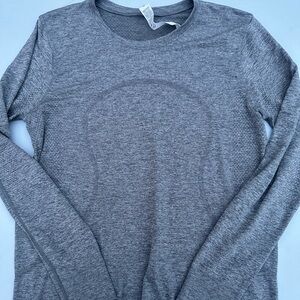 Lululemon Swiftly Breathe LS Size 8
